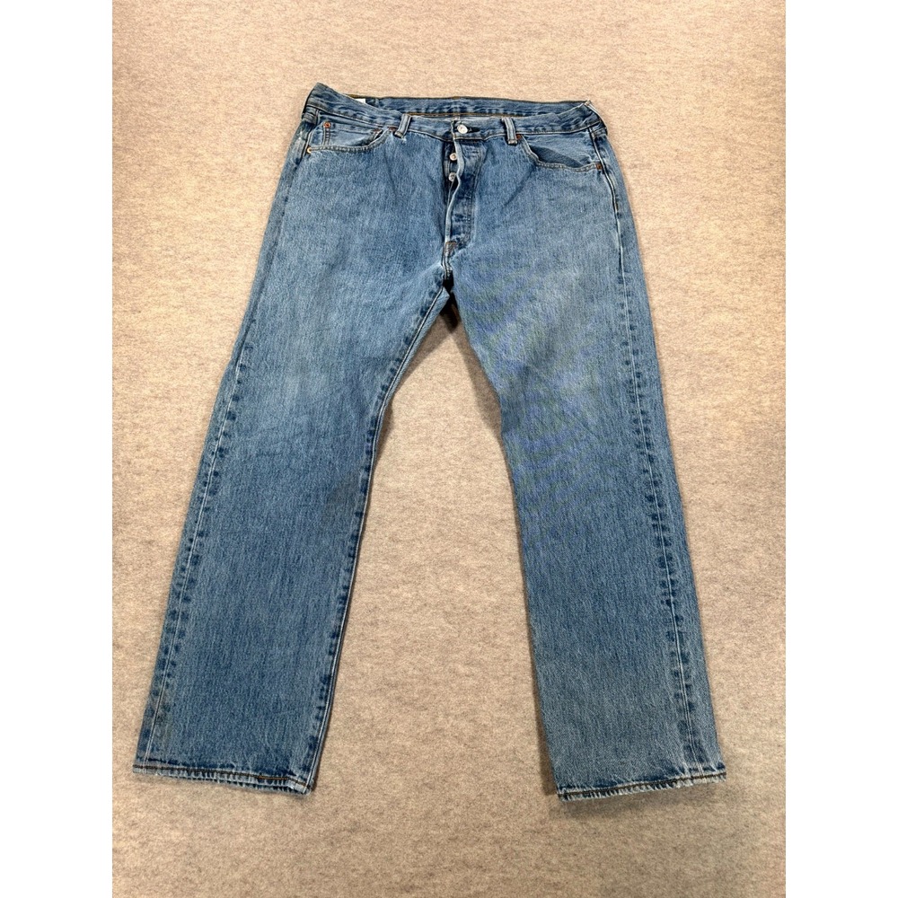 Vintage Levi's 501 Straight Jeans Mens 36x30 Blue Denim Medium Wash Button Fly